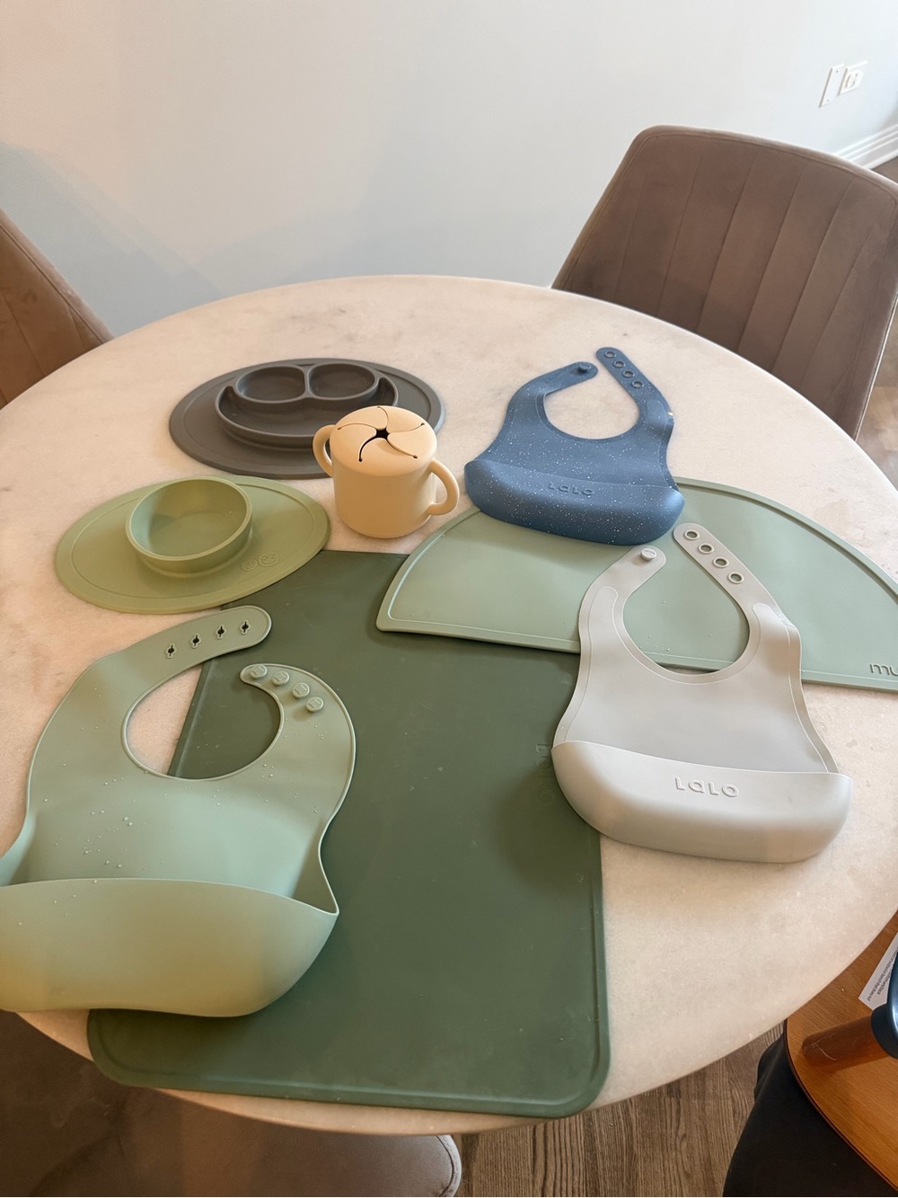 Silicone Baby Bibs and Placemats - Lalo, Mushie, & ezpz